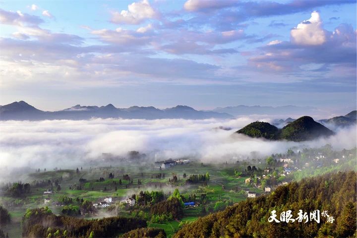 关于春游贵州，遵义凤冈茶海之心景区梦幻清晨美图来袭的相关内容(2)