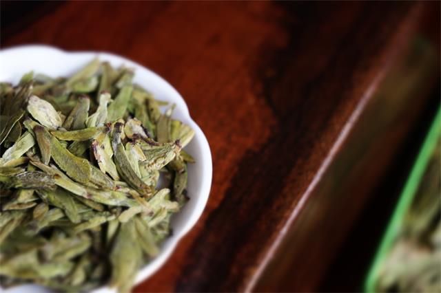 关于西湖龙井茶多少钱一斤2023年的内容