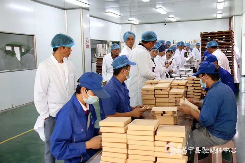 关于昌宁：80名茶农外出“取经”开眼界的最新消息(1)