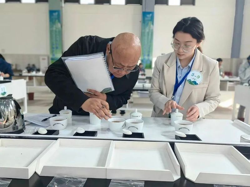 有关于四川省第二届“蜀茶杯”评茶员职业技能竞赛成功举办的信息(4)