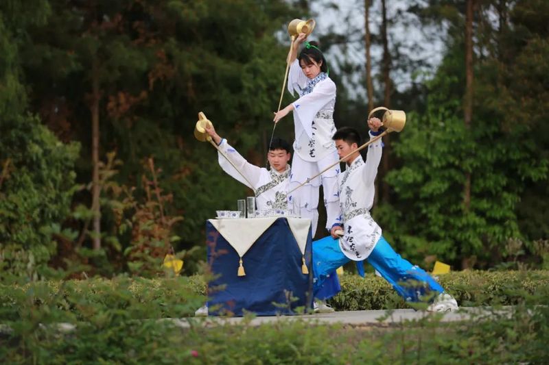 有关于旺苍 “三向发力”助力“茶叶”变“茶业”的资讯(2)