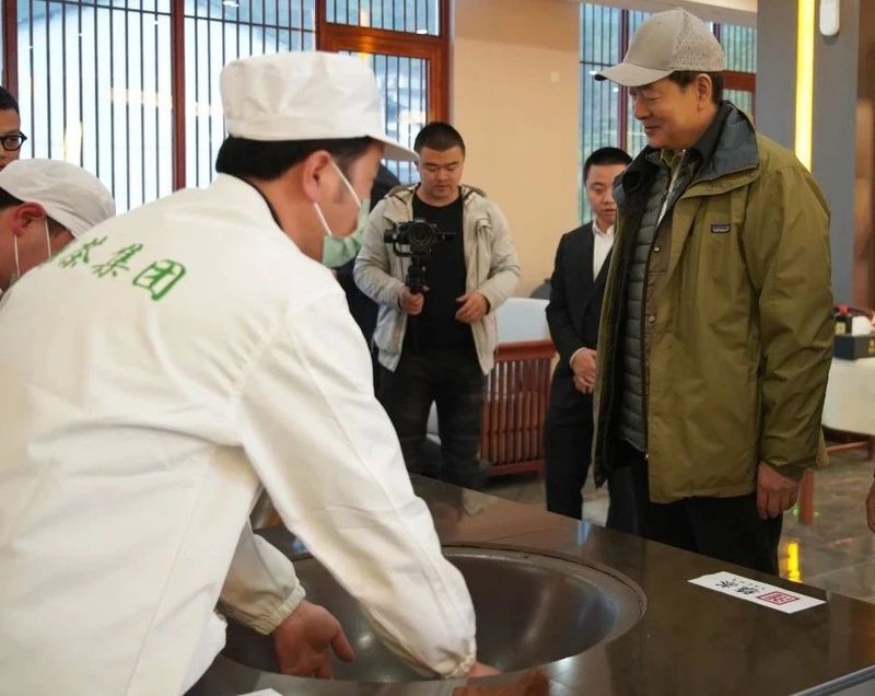 有关于千年茶韵飘香 濮存昕循着这味清香来雅安的相关信息(6)