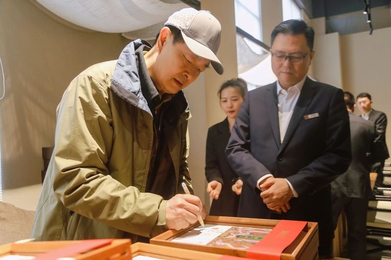 有关于千年茶韵飘香 濮存昕循着这味清香来雅安的相关信息(4)