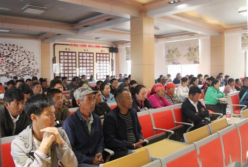 有关于茶业协会发挥作用茶山迎来法治春风的内容(9)