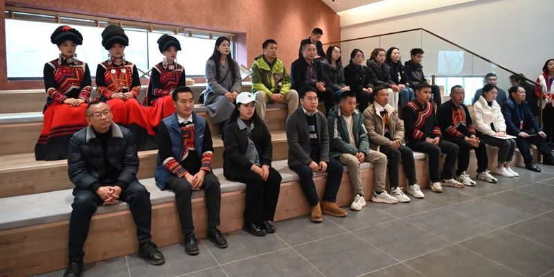 有关于中国彝茶 香飘马边——2023中国彝茶文化节暨第六届小凉山采茶节开幕的内容(12)