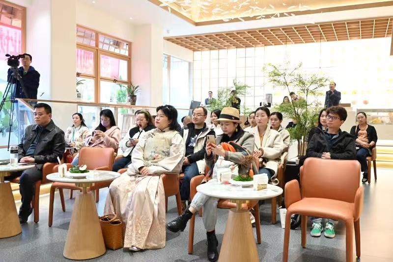 关于春芽萌，万物生--世界茶都2023新茶上市产销对接会成功举行的相关内容(4)