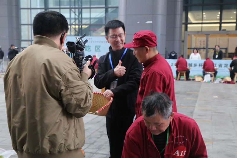 关于斗技艺,享龙井——2023“越乡杯”浙江省龙井茶炒制大赛在嵊州开赛的信息(11)