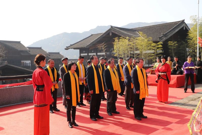 有关于2023年惊蛰祭茶全球联动暨蒙顶山茶核心区原真性保护春季祭祖开园仪式在蒙顶山举行的资讯(5)