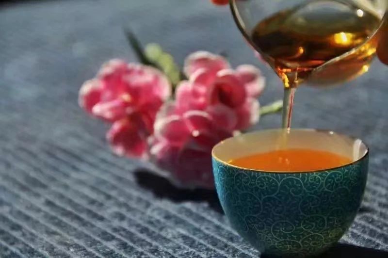 有关于春时最是茶养人，勤饮这“三茶”，多添几分得意的相关内容