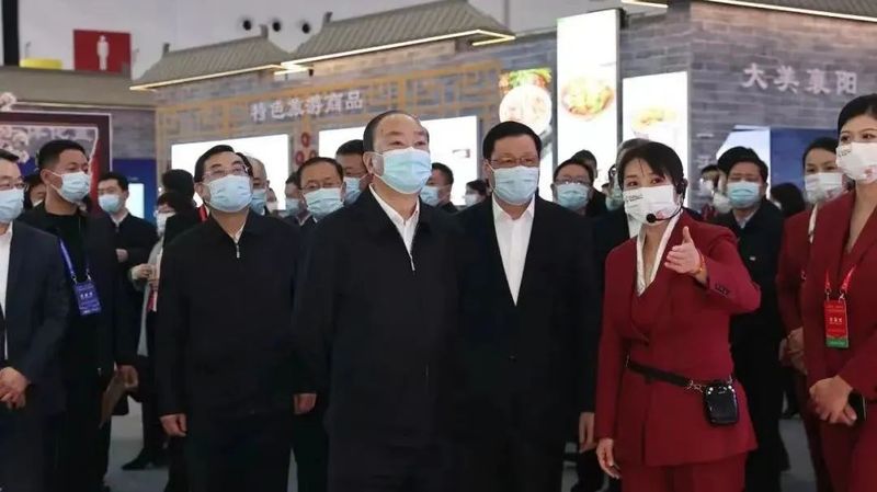 有关于见证“楚茶”高光时刻，从这里开始！的新闻(5)