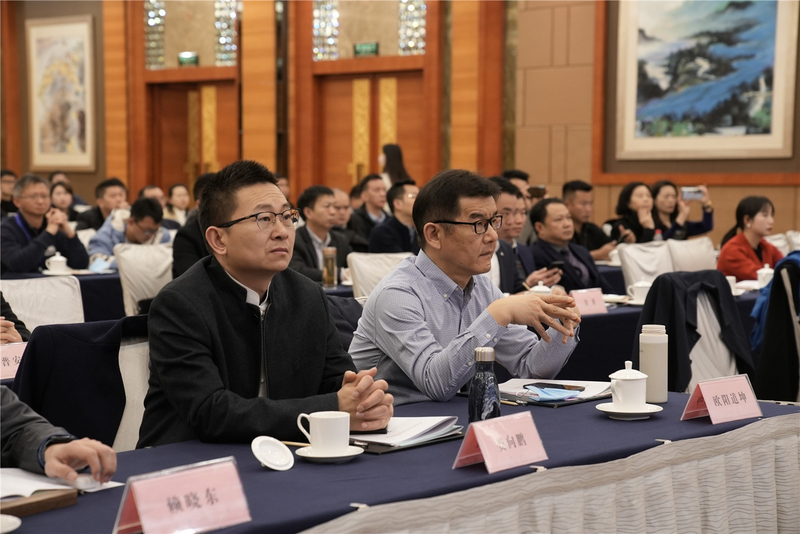 有关于黔茶企业品牌要追几匹马才能飞起来？的相关内容(2)