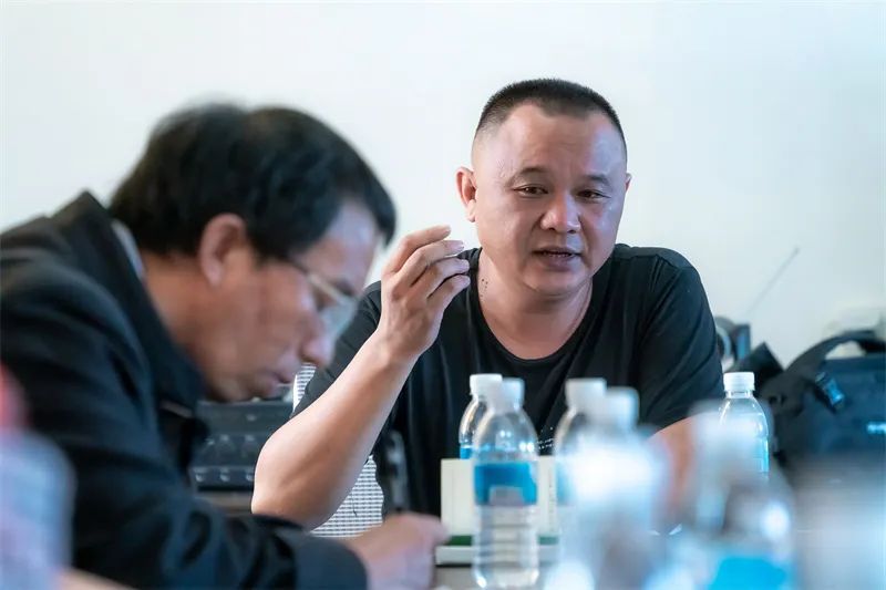 关于保山市县作协联手激活龙陵镇东“古树茶文化”的内容(7)