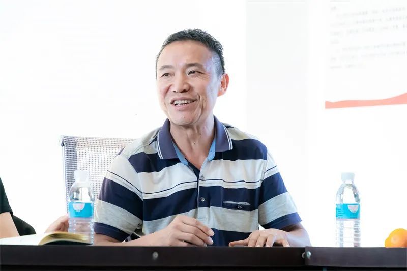 关于保山市县作协联手激活龙陵镇东“古树茶文化”的内容(4)