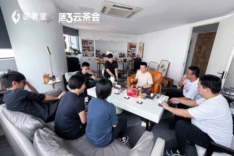 关于胖东来“爆改”永辉：茶行业窥见零售业的新经营理念与服务模式的最新消息(1)