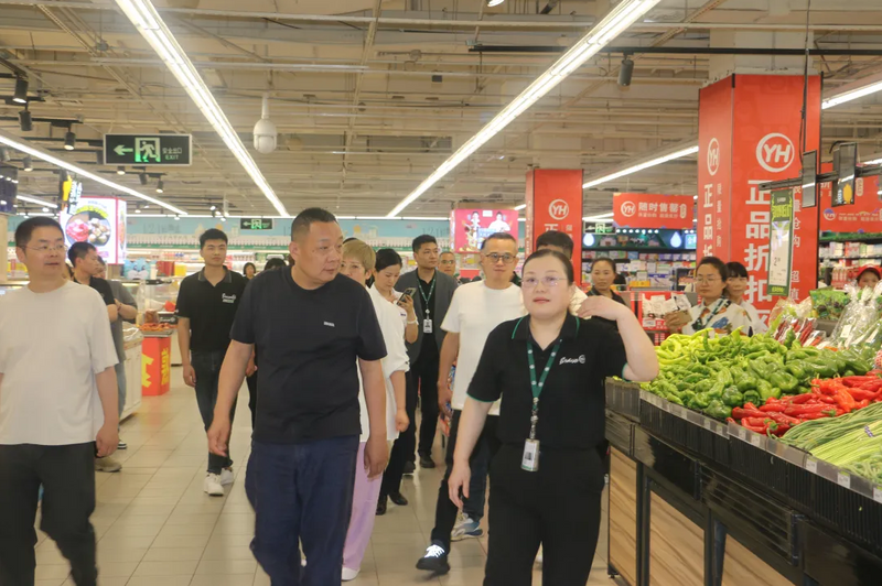 关于胖东来“爆改”永辉：茶行业窥见零售业的新经营理念与服务模式的最新消息