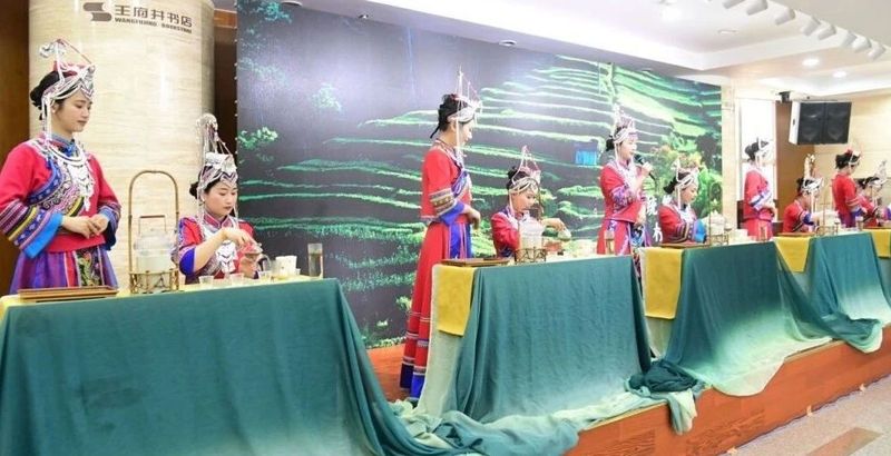 关于姜昆、巩汉林等艺术家齐聚！这样的福鼎白茶品鉴会，赞！的信息(2)