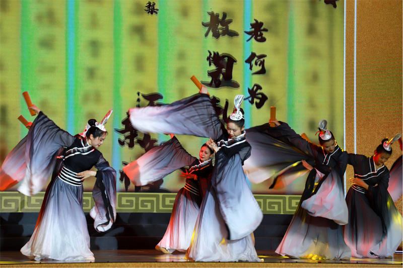 有关于两岸福茶 一叶同根 首届两岸红茶交流大会主题晚会举行的信息(6)