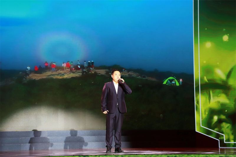 有关于两岸福茶 一叶同根 首届两岸红茶交流大会主题晚会举行的信息(2)