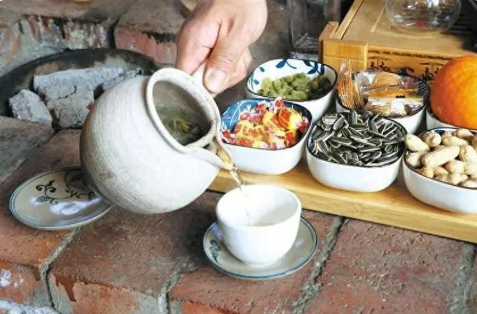 有关于会泽：土陶罐里茶飘香的信息