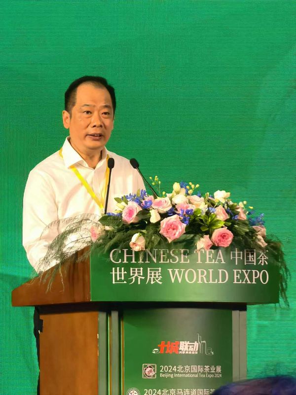 有关于安溪铁观音香飘北京“两展一节”的内容(1)