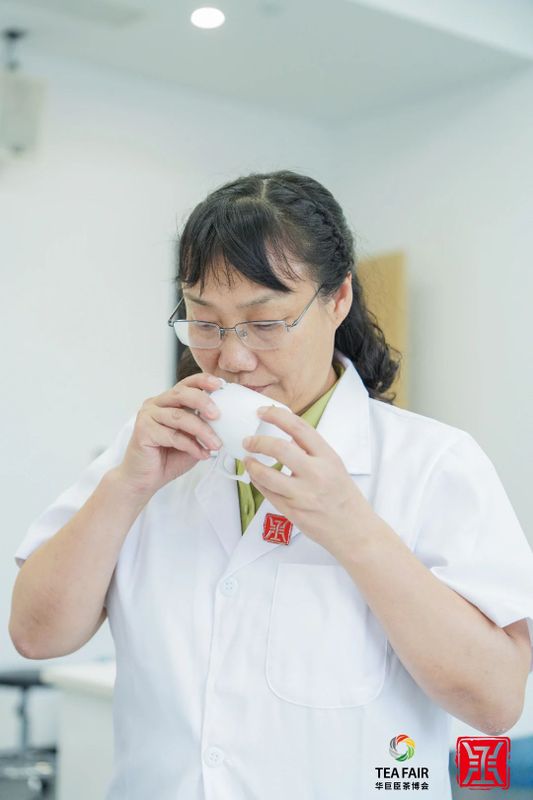 有关于“中茶杯”第十四届国际鼎承茶王赛·春季赛绿茶、红茶、黄茶、特种茶获奖名单揭晓！的信息(14)