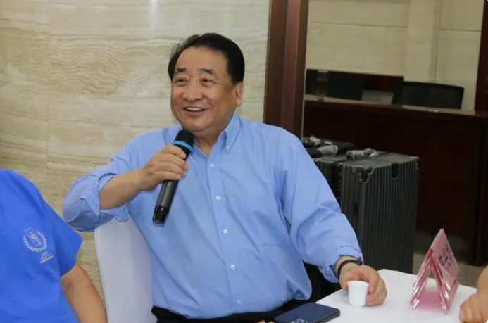 关于福鼎白茶茶王走进北京艺术名家端午茶会在京举行的内容(1)