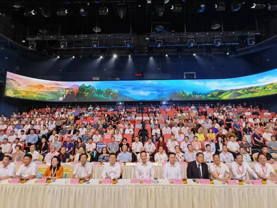 关于海峡两岸美人茶文化交流活动在厦门成功举办的信息(1)