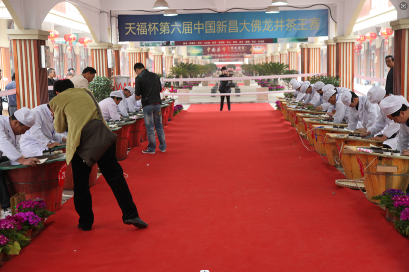 有关于茶的情怀，筑梦他的第二故乡 ——记新新昌茶人黄诚的新闻(4)