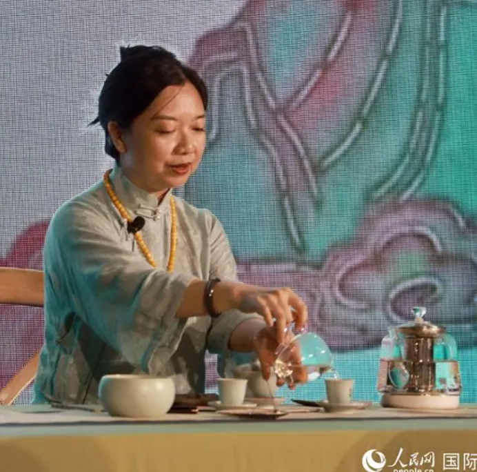 有关于“茶和天下·雅集”活动在阿联酋举行的消息(3)