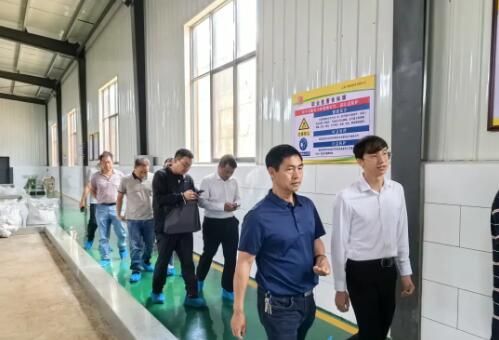 关于大理州中青班学员到大栗树茶厂茶业有限公司开展全州茶叶产业调研工作的相关信息(3)