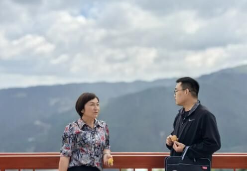 关于大理州中青班学员到大栗树茶厂茶业有限公司开展全州茶叶产业调研工作的相关信息(4)