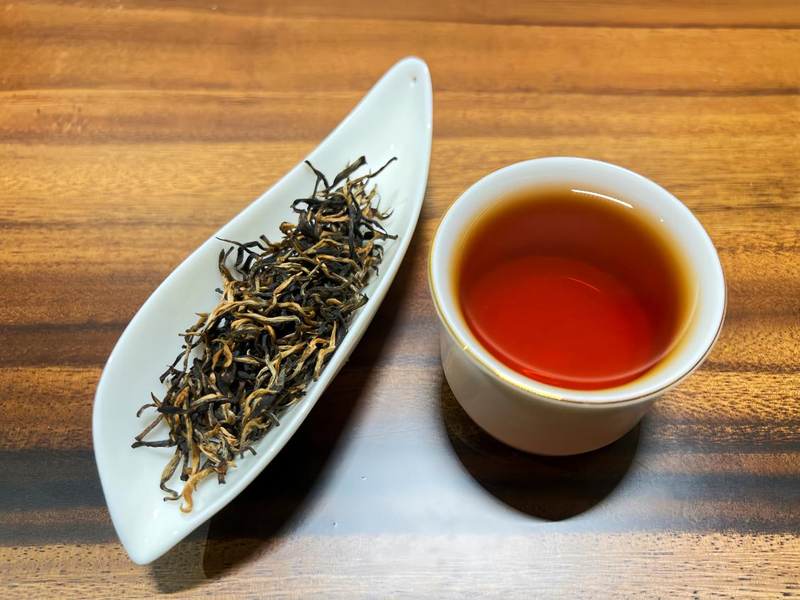 有关于紫金蝉茶获“中茶杯”茶王称号的新闻(2)
