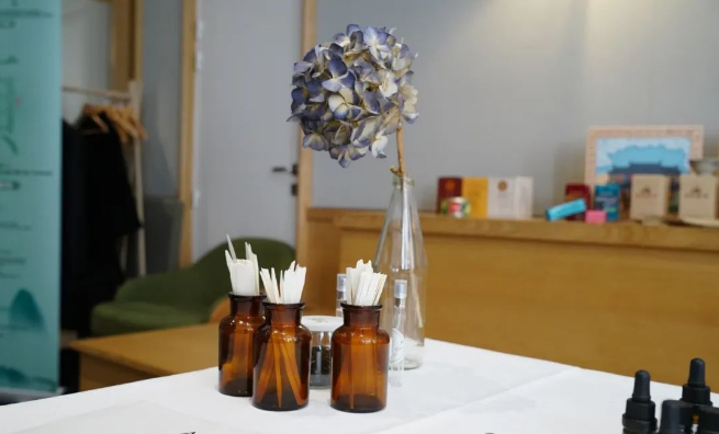 关于云南茶“香雅”法国里昂 大地芬芳打动人心的消息(1)