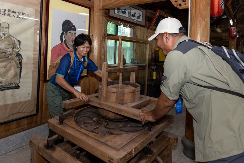 关于泰国研修班到安溪体验茶文化的最新消息(3)