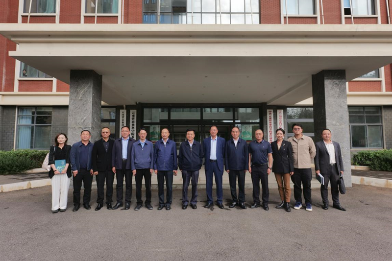 关于见证科企深度协作 助力产学研用融合——云南省普洱茶协会出席云南省农业科学院茶叶研究所活动的相关信息(7)