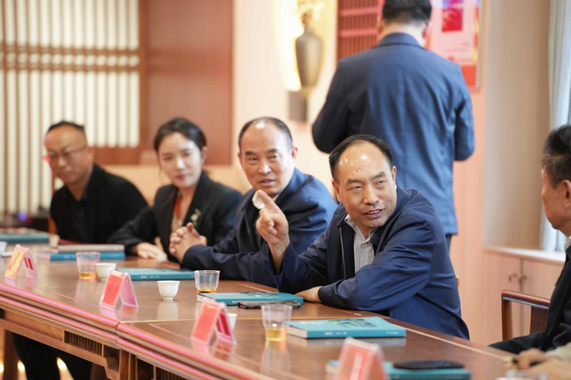 关于见证科企深度协作 助力产学研用融合——云南省普洱茶协会出席云南省农业科学院茶叶研究所活动的相关信息(1)