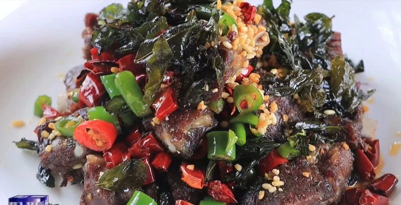 有关于安康紫阳：以茶入宴品新味的相关信息(2)