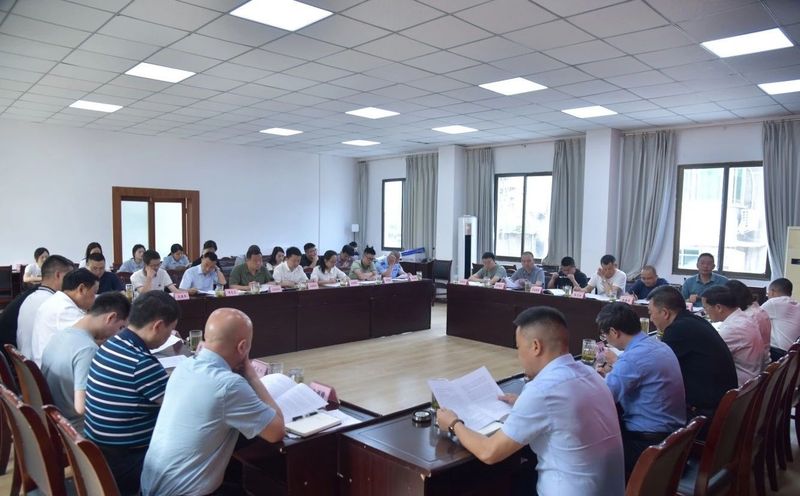 关于区政协召开茶叶集中加工园区建设管理专题协商会的消息(3)