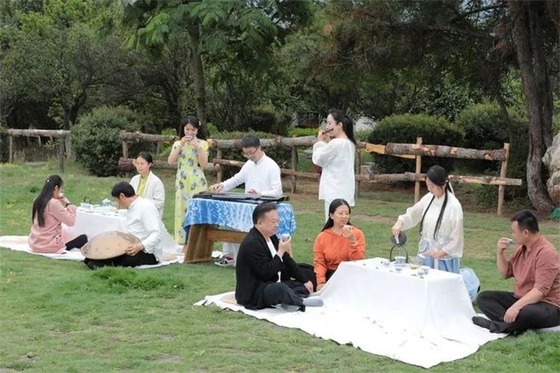 有关于云上好茶 天下畅饮——云南省普洱茶协会“5.21国际茶日”活动的资讯(31)