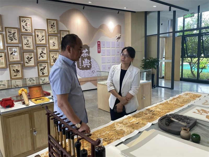 有关于云上好茶 天下畅饮——云南省普洱茶协会“5.21国际茶日”活动的资讯(5)