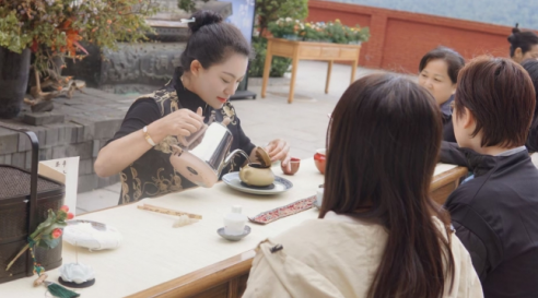 有关于云南普洱茶文化技艺交流学习中心正式成立的最新消息(5)