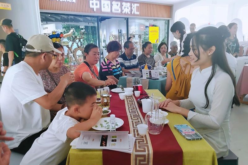 关于“天府龙芽茶馆行”走进世园会，中外茶友共品川茶香的信息(1)