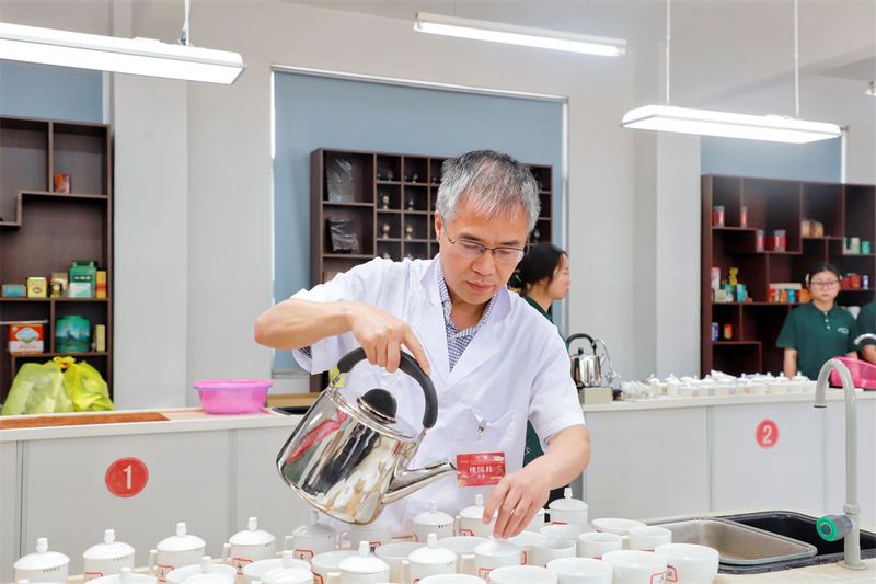 有关于“坦洋工夫”杯2024全国红茶产品与包装调查推选暨福安市第十九届斗茶赛在福安举办的消息(6)