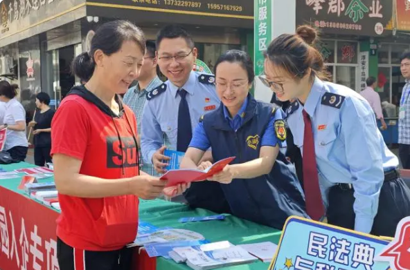 有关于送法进茶市入企 执法普法零距离的相关信息