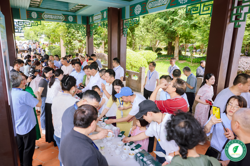 关于让茶叶融入大众生活！“国际茶日·福茶行天下”健康饮茶活动举办的相关信息(12)