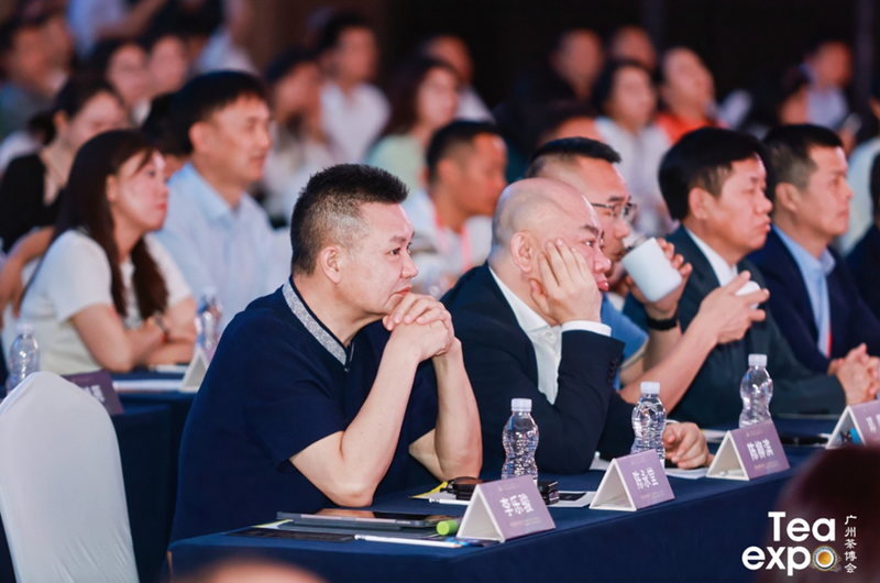 有关于第二届普洱茶企业家论坛暨勐海茶产业创新发展论坛胜利举办的最新消息(42)