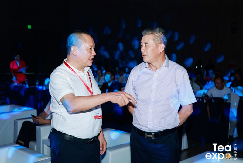 有关于第二届普洱茶企业家论坛暨勐海茶产业创新发展论坛胜利举办的最新消息(33)
