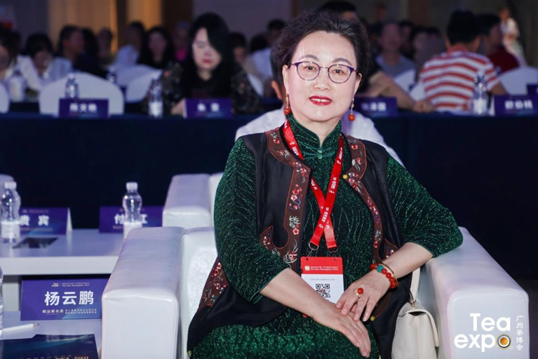 有关于第二届普洱茶企业家论坛暨勐海茶产业创新发展论坛胜利举办的最新消息(2)