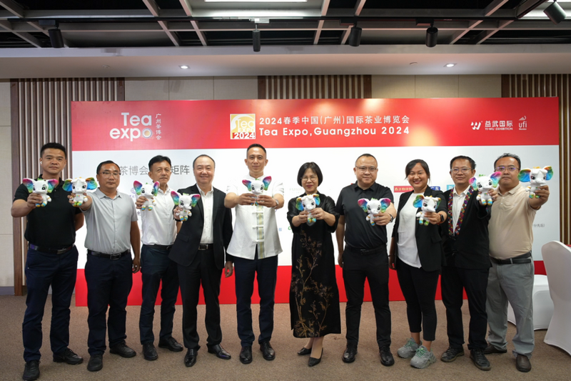 有关于茶王节  带您体验“有一种叫云南的生活 喝勐海茶·享勐海味”，第十三届勐海茶王节欢迎您！的内容(30)