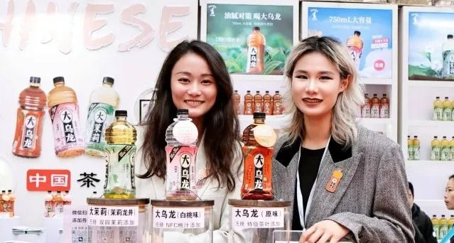 关于出海美国、盒马乌龙茶热卖榜超三得利，这个成立两年的无糖茶“黑马”要做国际品牌的相关信息(2)